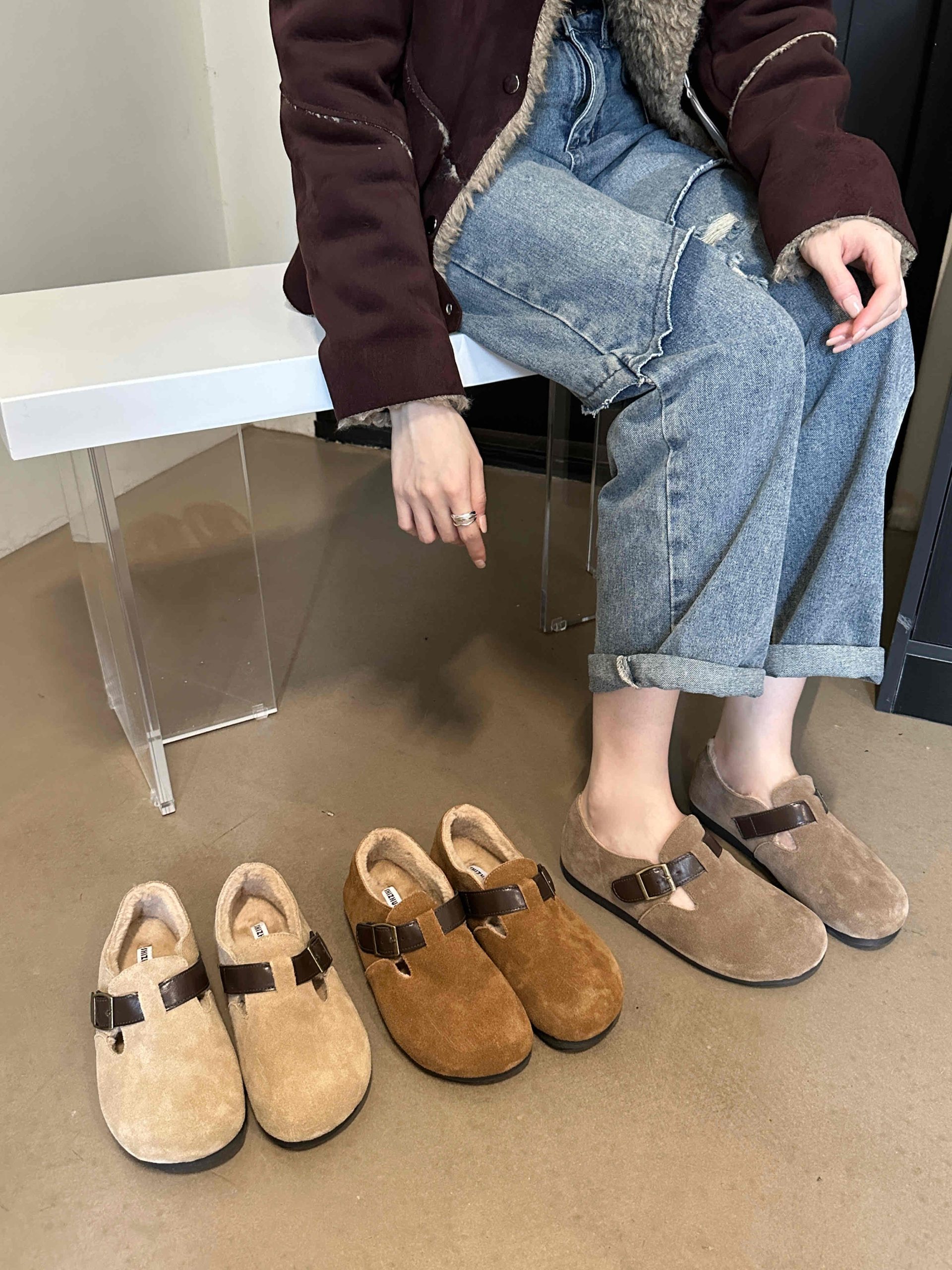 SIZHUONI Women's Winter Faux Fur Lined Loafer Shoes 2024 New Forest Style Retro Slip-On Flat Shoes