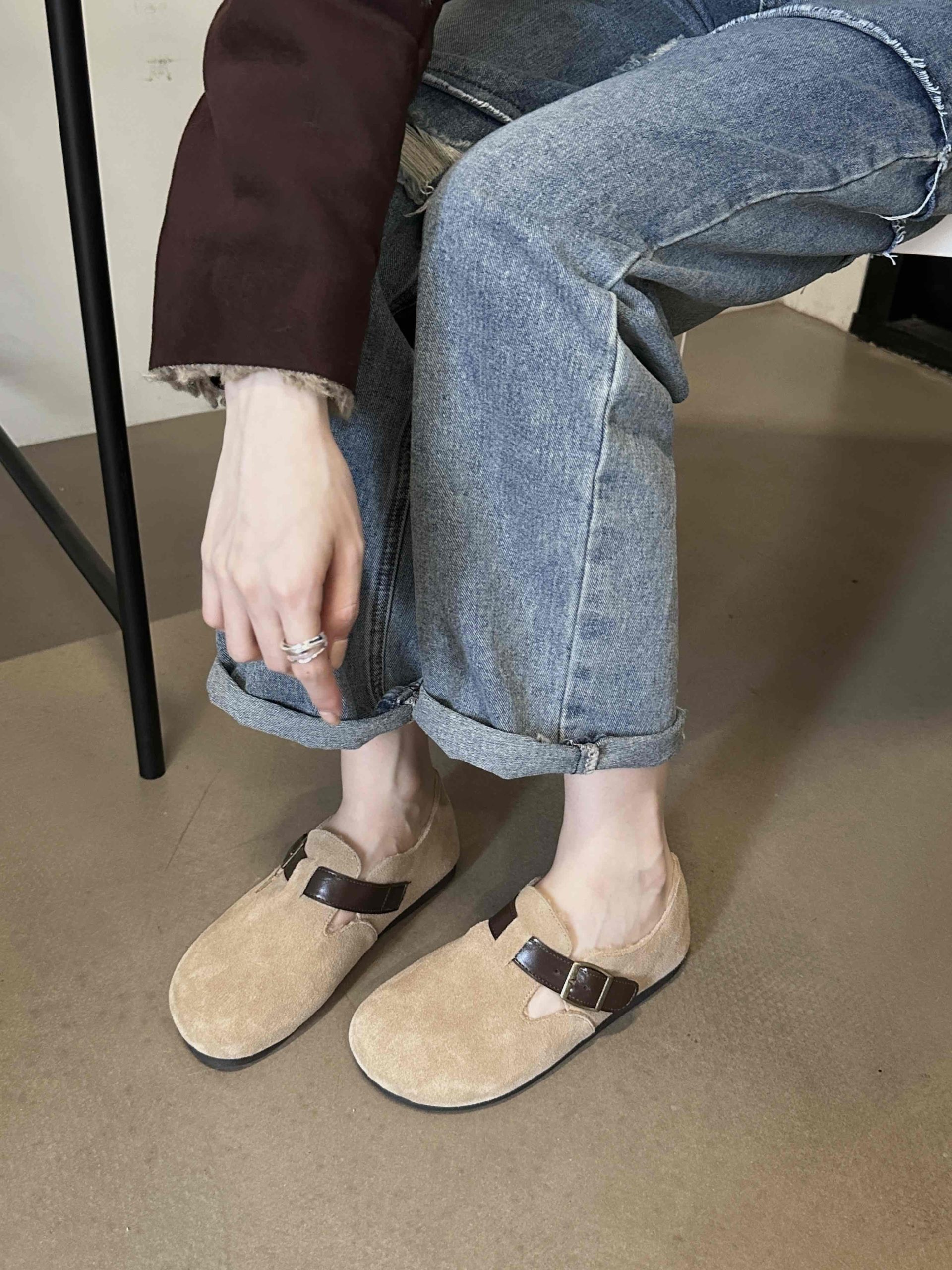 SIZHUONI Women's Winter Faux Fur Lined Loafer Shoes 2024 New Forest Style Retro Slip-On Flat Shoes - Image 2