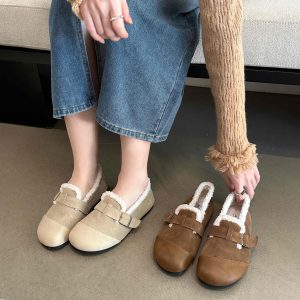 SIZHUONI Women's Furry Loafer Shoes 2024 New Winter Warm Lined Retro Genuine Leather Flat Casual Shoes