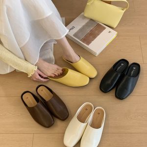 Women's Soft Slippers Summer Outdoor Flat Mules with Covered Toe